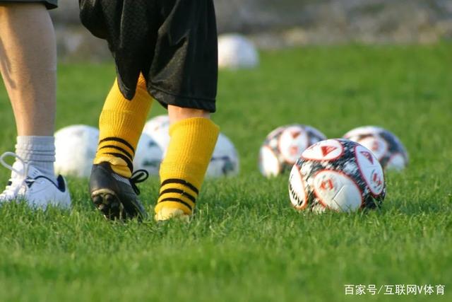 传奇的终章！他仍是控场的大脑 触摸64年未有之神迹